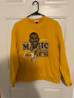 Mitchell & Ness Magic Johnson Lakers Crewneck